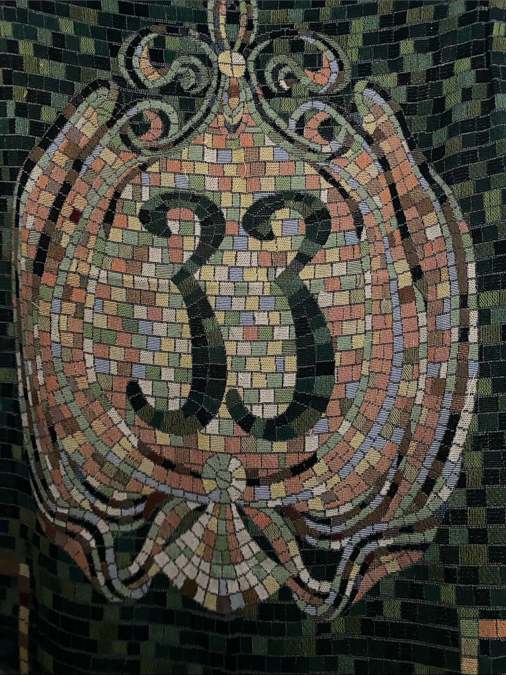 DISNEY “CLUB 33” 55 Years EMERALD Anniversary tapestry quilt/blanket/throw!